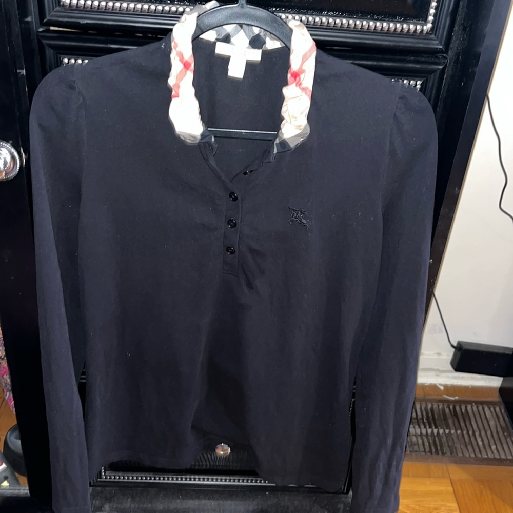Women’s Burberry long sleeve shirt
